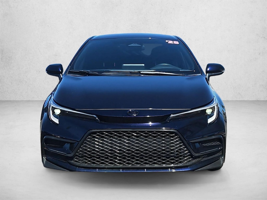 Used 2025 Toyota Corolla SE Sedan