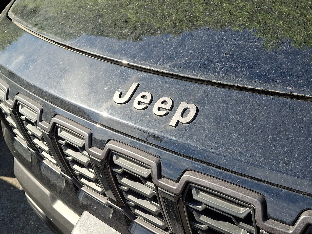 New 2026 Jeep Cherokee Limited 4x4 Sport Utility