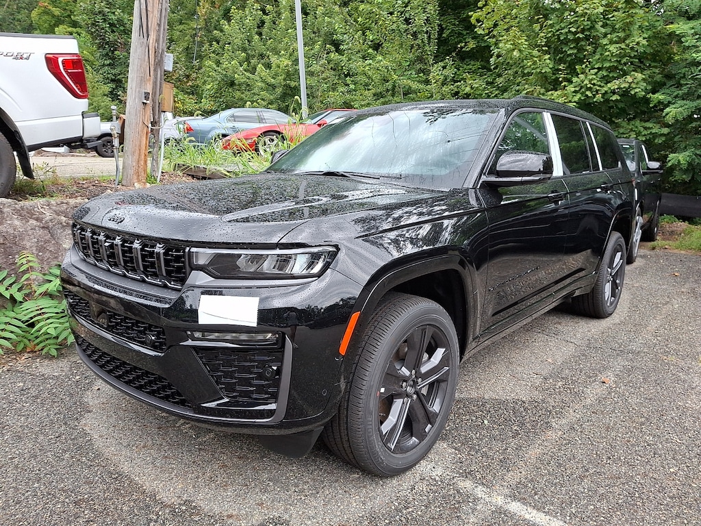 New 2027 Jeep Grand Cherokee Limited Reserve Sport Utility