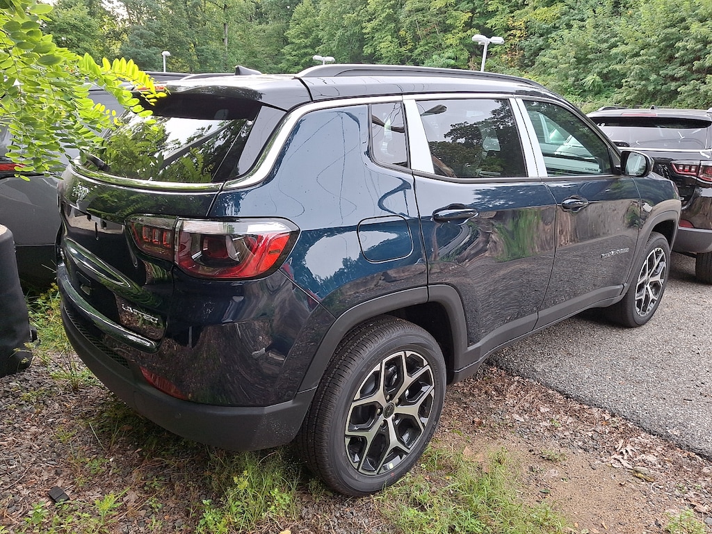 New 2026 Jeep Compass LIMITED 4X4 Sport Utility