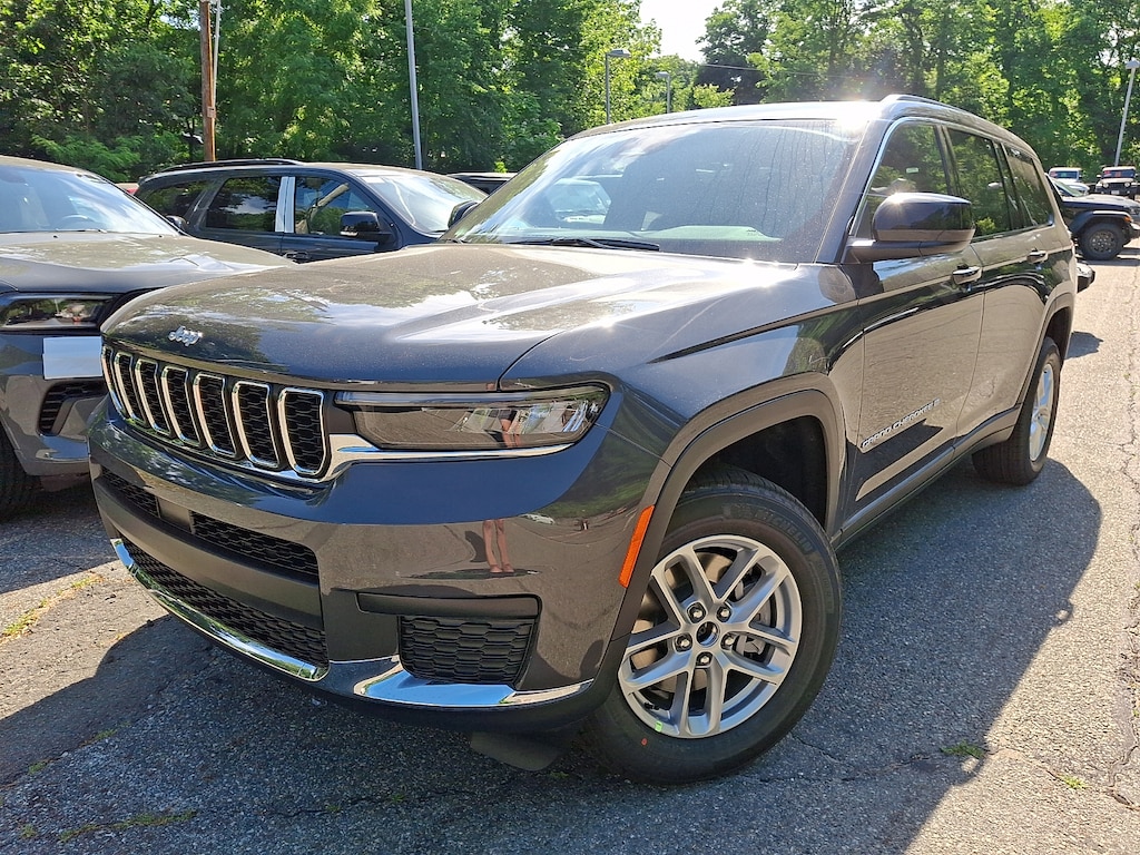 New 2026 Jeep Grand Cherokee L LAREDO 4X4 Sport Utility