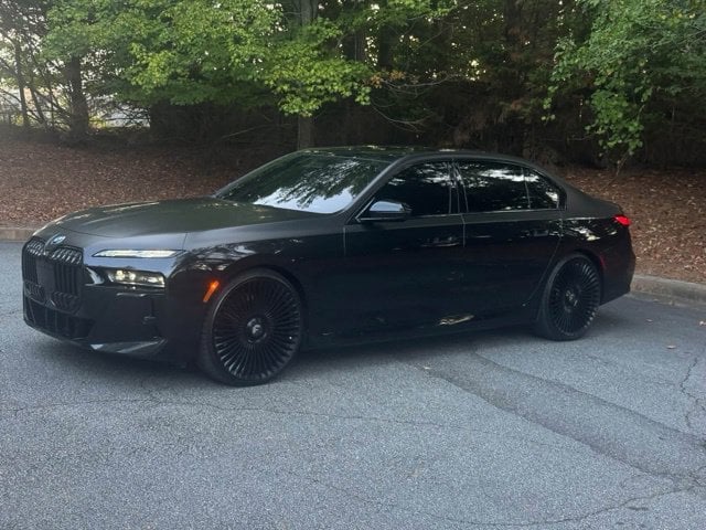 2024 BMW i7 Base