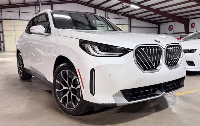 2026 BMW X3 30