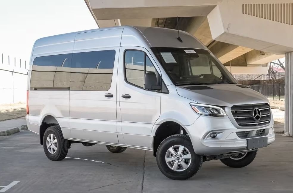 2023 Mercedes-Benz Sprinter Cargo Van