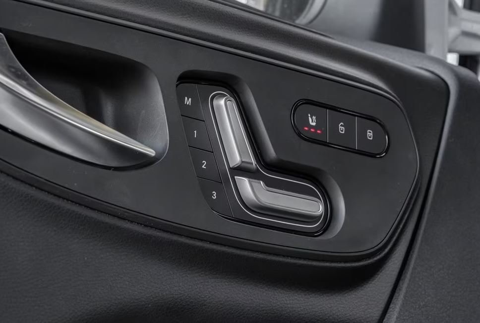 2023 Mercedes-Benz Sprinter Cargo Van Base - Photo 19
