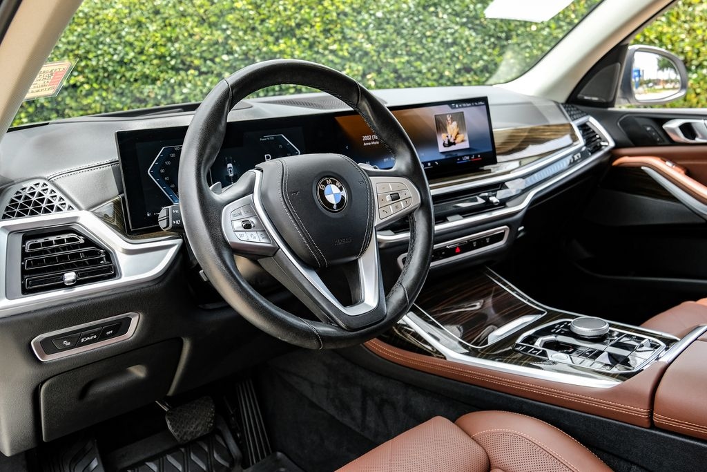 Used 2024 BMW X7 xDrive40i SUV