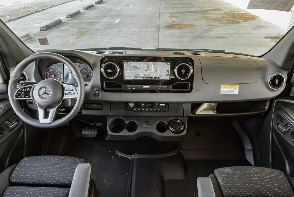 2023 Mercedes-Benz Sprinter Cargo Van Base - Photo 13