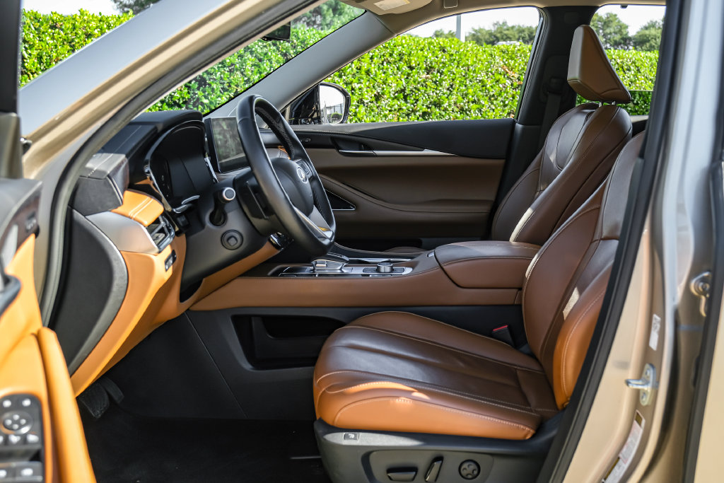 Used 2025 INFINITI QX60 Sensory SUV