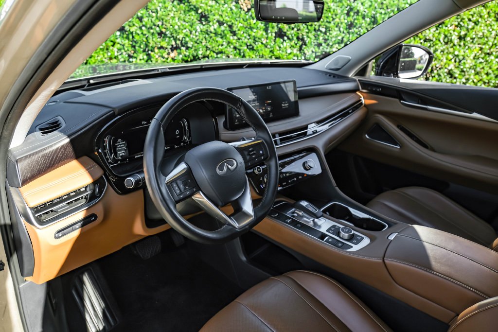 Used 2025 INFINITI QX60 Sensory SUV