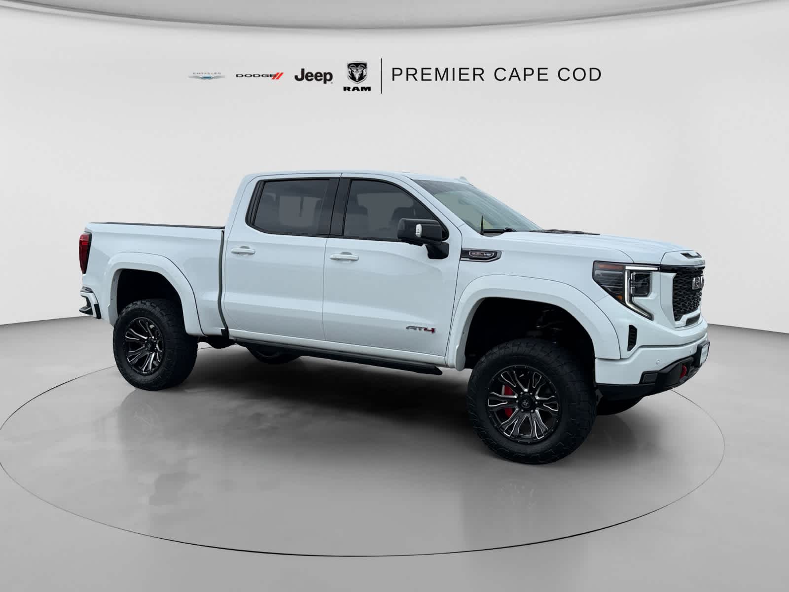 2023 GMC Sierra 1500 AT4 4WD Crew Cab 157 Truck Crew Cab
