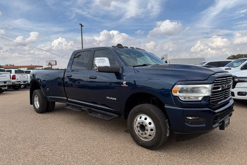 2024 RAM 3500 Pickup Laramie