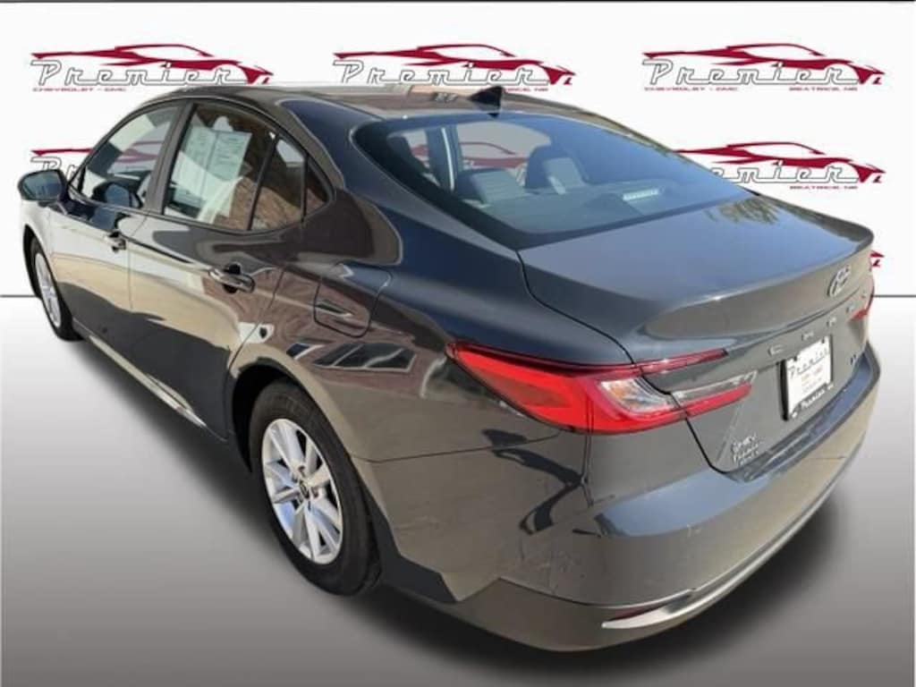 Used 2025 Toyota Camry LE