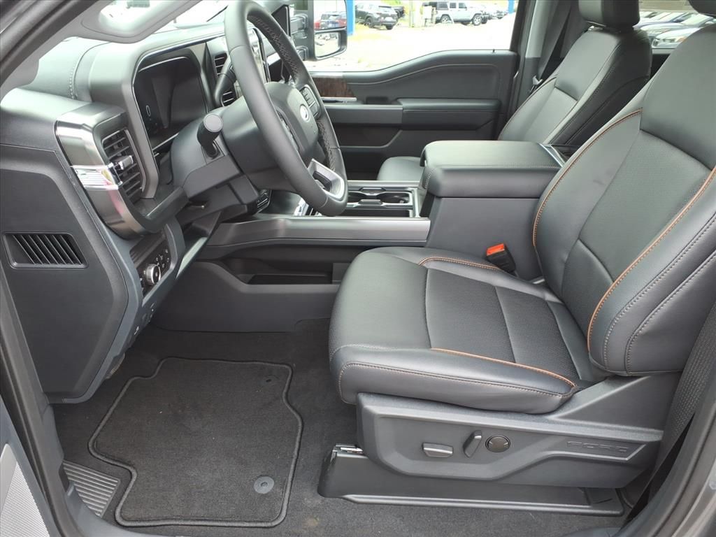 New 2026 Ford F-350SD Lariat Truck