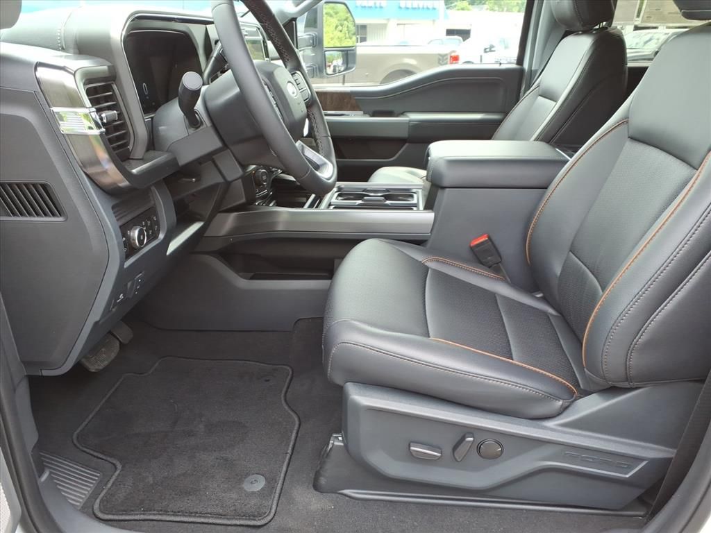 New 2026 Ford F-250SD Lariat Truck