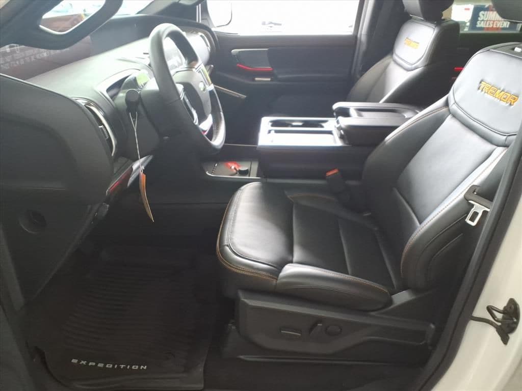 New 2027 Ford Expedition Tremor SUV