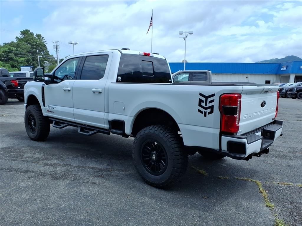 New 2026 Ford F-250SD Lariat Truck