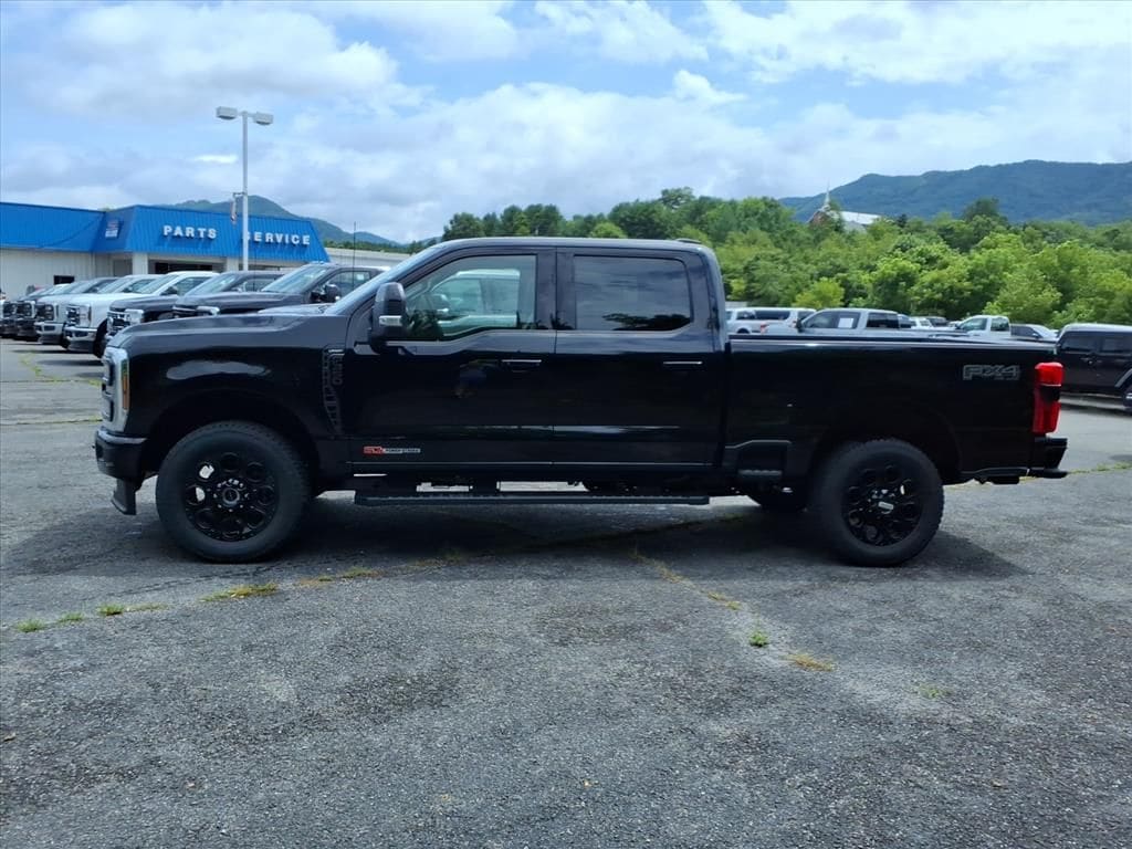New 2026 Ford F-350SD Lariat Truck