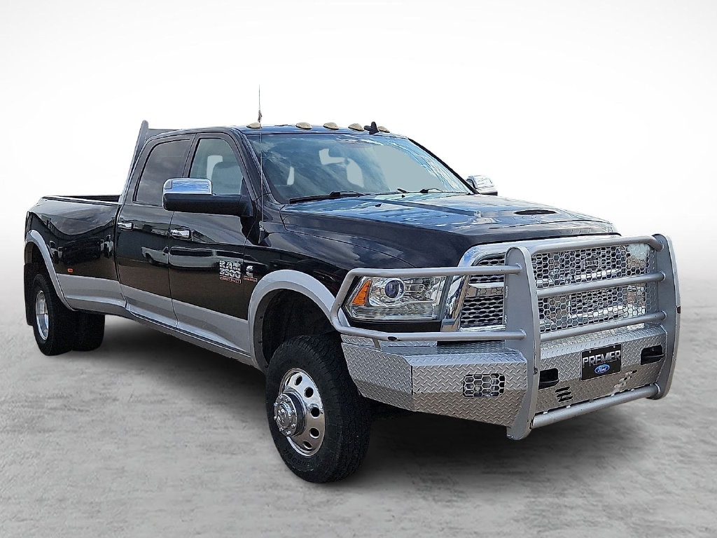 2016 RAM 3500 Pickup Laramie