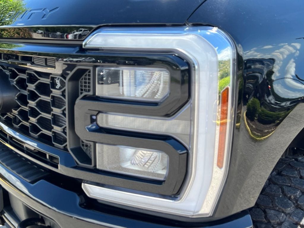 New 2026 Ford F-250SD Lariat Truck