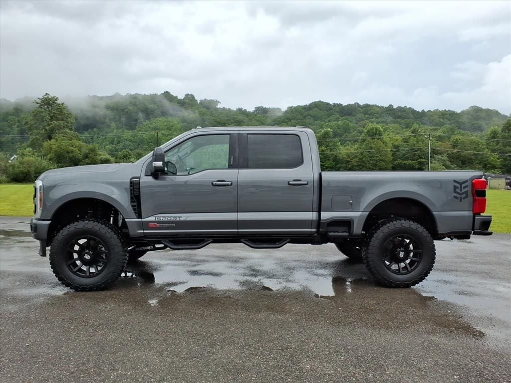 New 2026 Ford F-250SD Lariat Truck