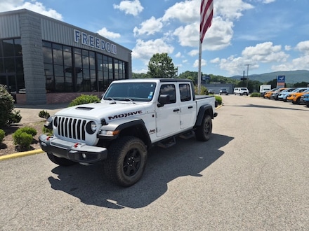 2022 Jeep Gladiator Mojave Truck Crew Cab