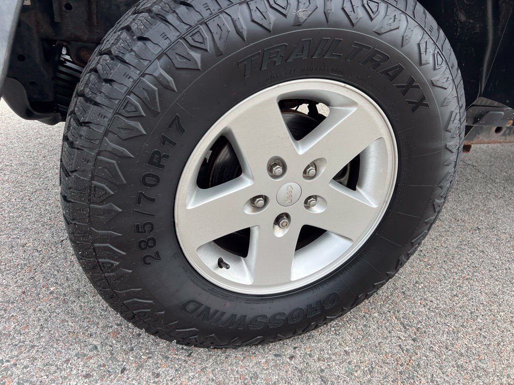 Used 2010 Jeep Wrangler Unlimited Islander SUV