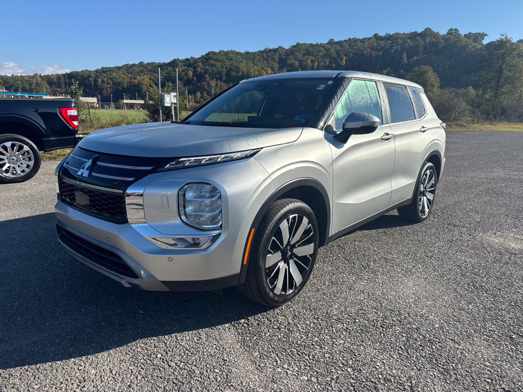 2025 Mitsubishi Outlander