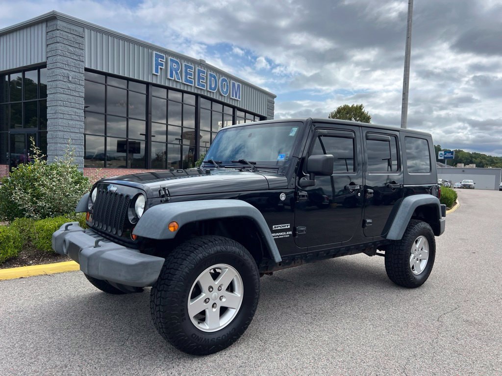 Used 2010 Jeep Wrangler Unlimited Islander SUV