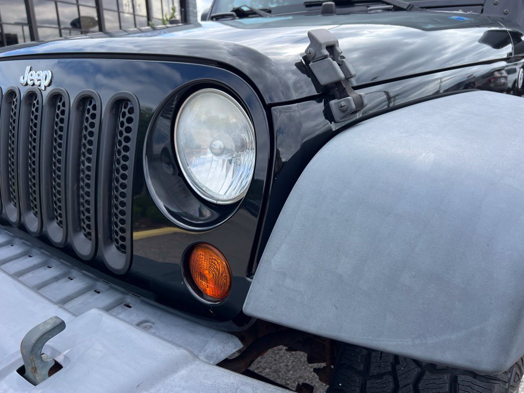 Used 2010 Jeep Wrangler Unlimited Islander SUV