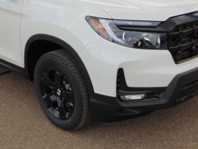 2026 Honda Ridgeline Black Edition - Photo 2