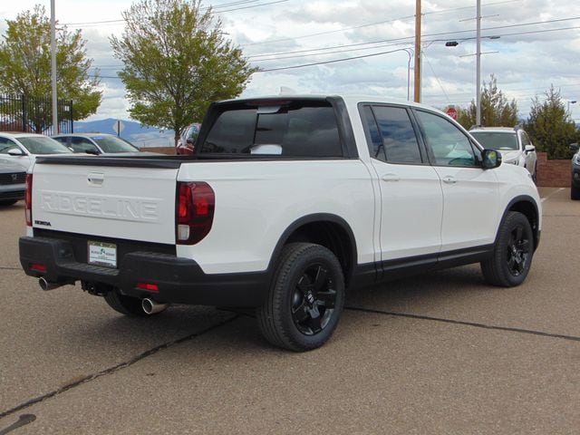 2026 Honda Ridgeline Black Edition - Photo 4