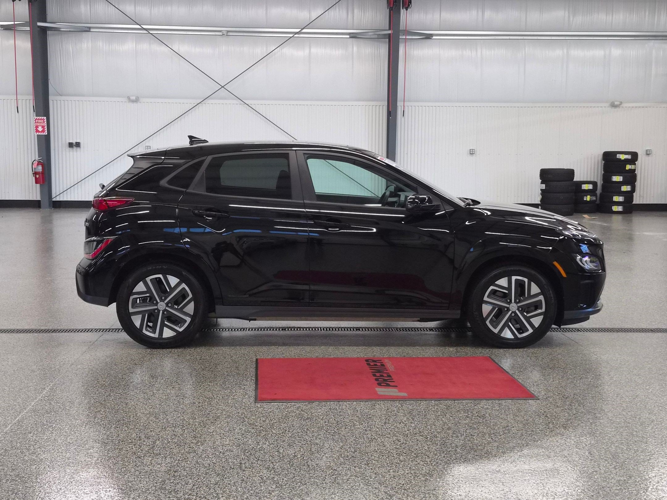 Used 2023 Hyundai Kona Electric Limited Sport Utility