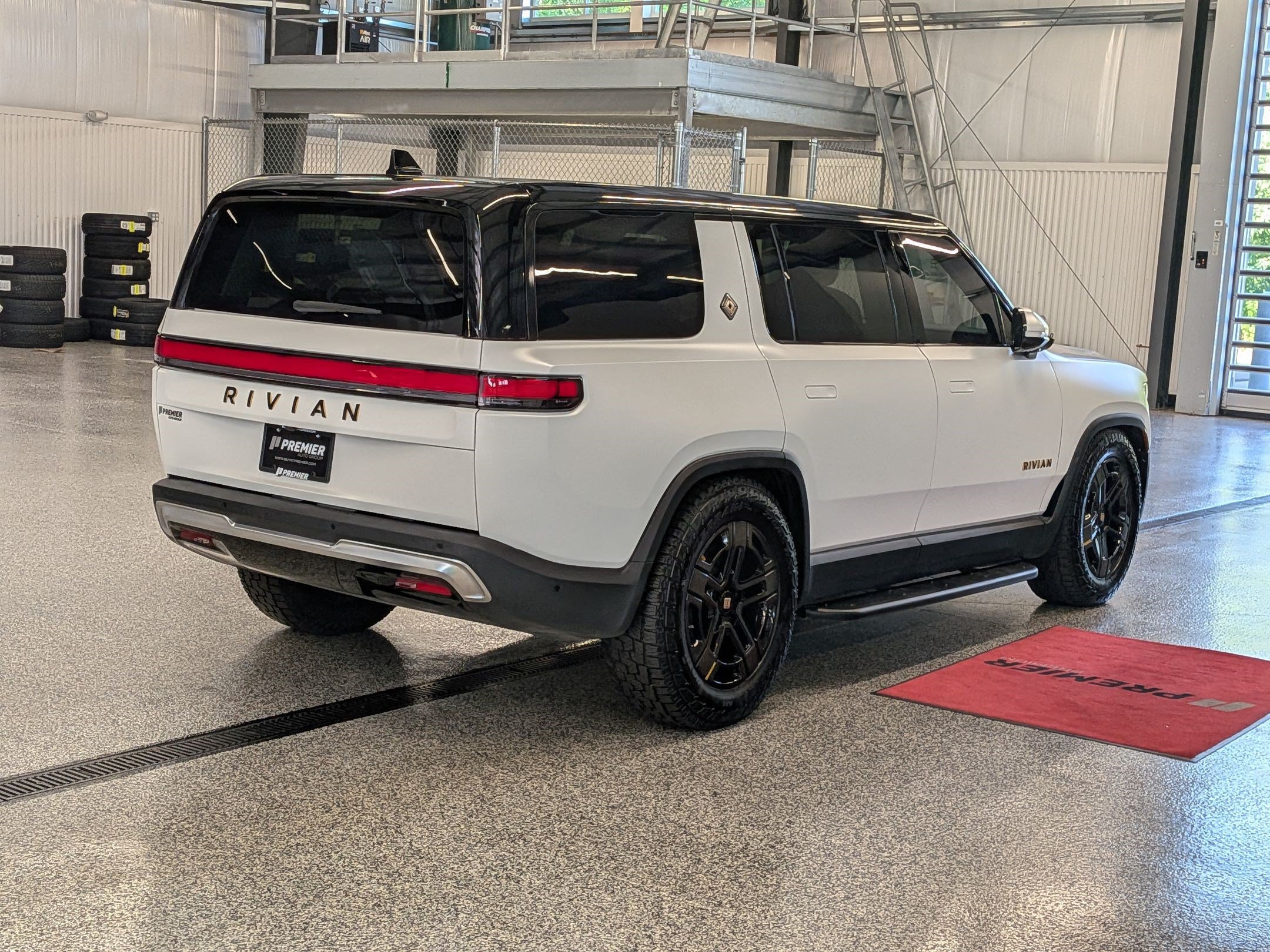 Used 2023 Rivian R1S Adventure Sport Utility