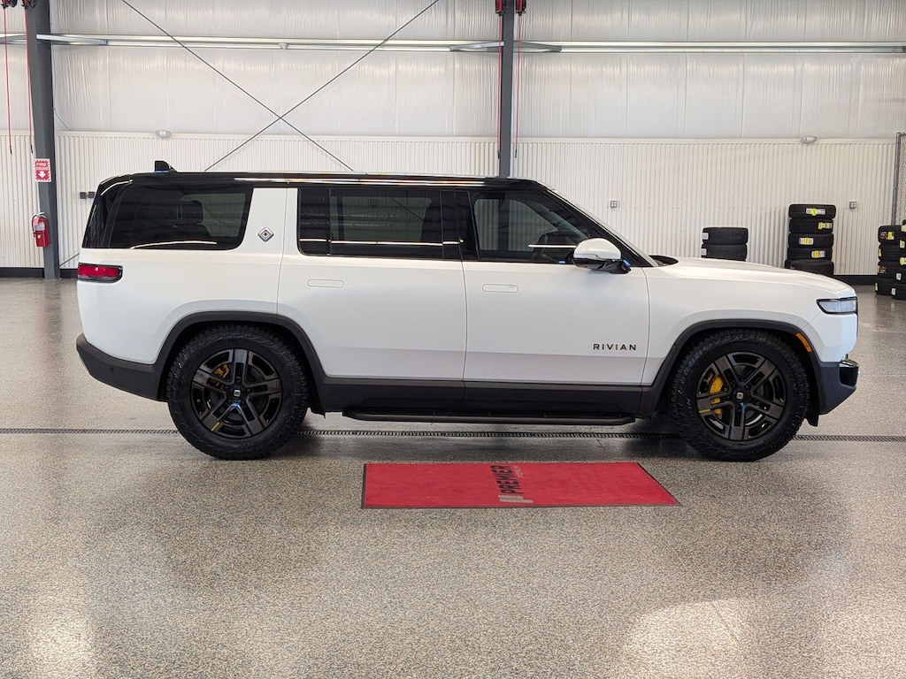 Used 2023 Rivian R1S Adventure Sport Utility