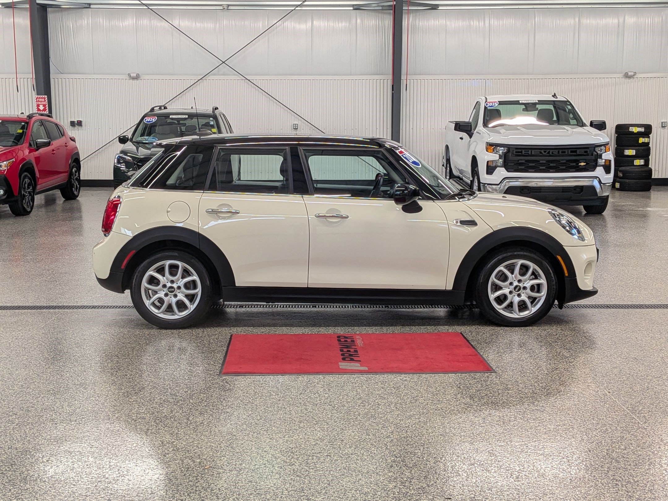 Used 2021 MINI Hardtop 4 Door Cooper Hatchback