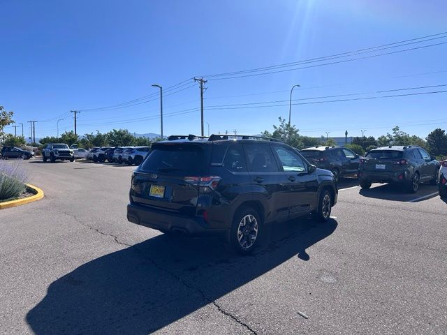 2026 Subaru Forester Premium - Photo 2