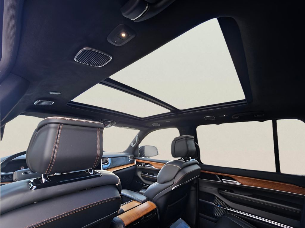 2024 Jeep Grand Wagoneer L Series III - Photo 74
