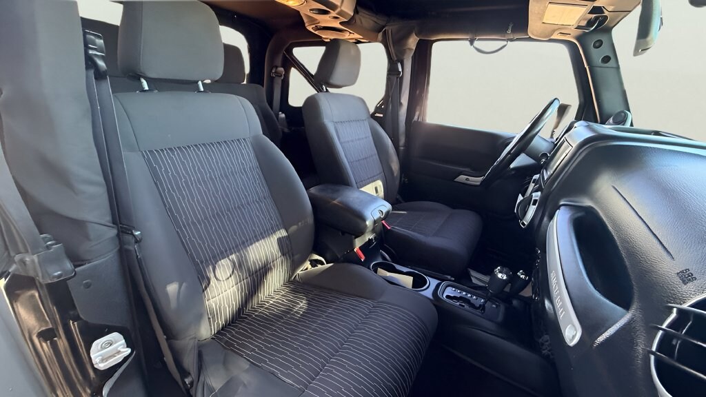 Used 2011 Jeep Wrangler Rubicon SUV