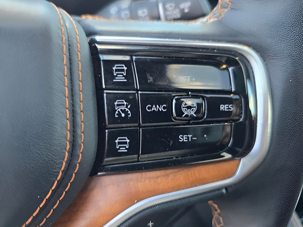 2024 Jeep Grand Wagoneer L Series III - Photo 33