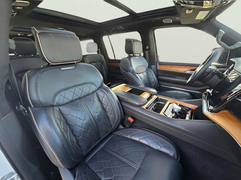 2024 Jeep Grand Wagoneer L Series III - Photo 79