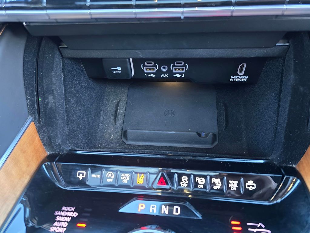 2024 Jeep Grand Wagoneer L Series III - Photo 64