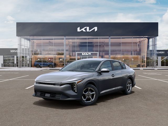 New 2026 Kia K4 LXS Sedan