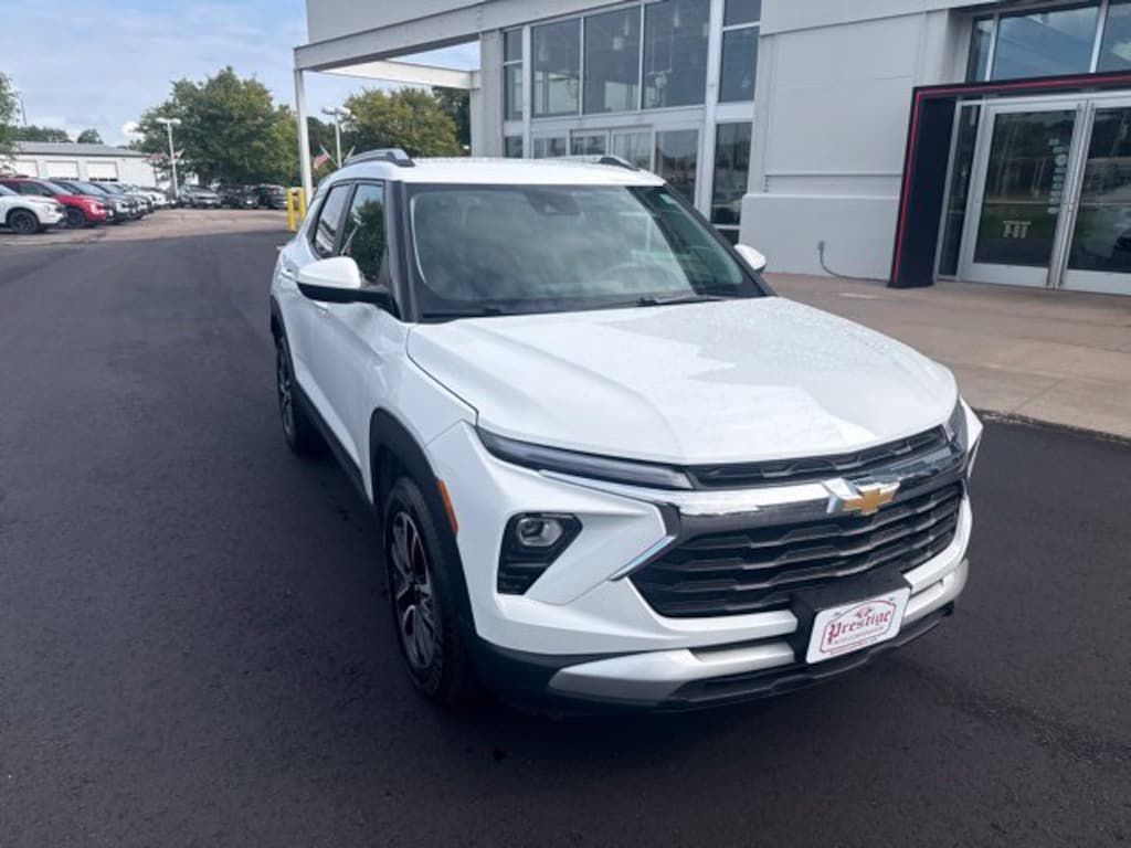Used 2025 Chevrolet Trailblazer LT SUV