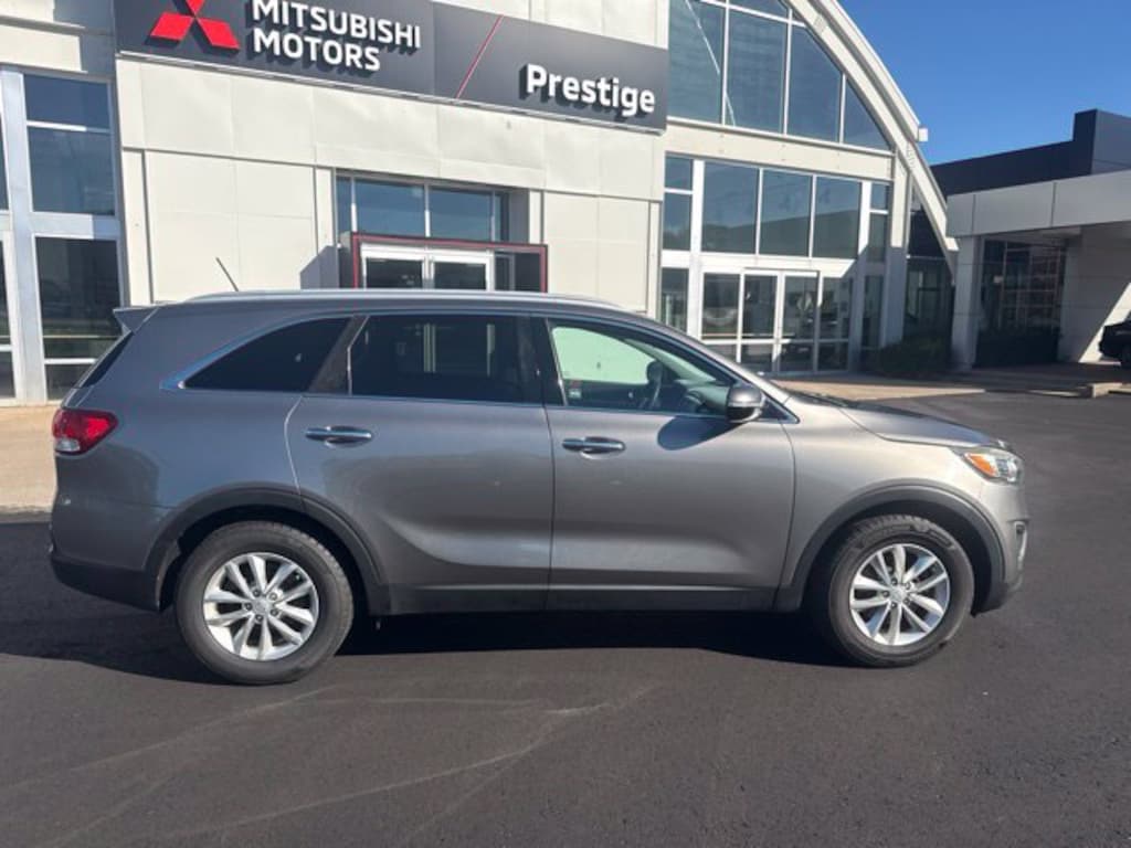 Used 2017 Kia Sorento LX SUV