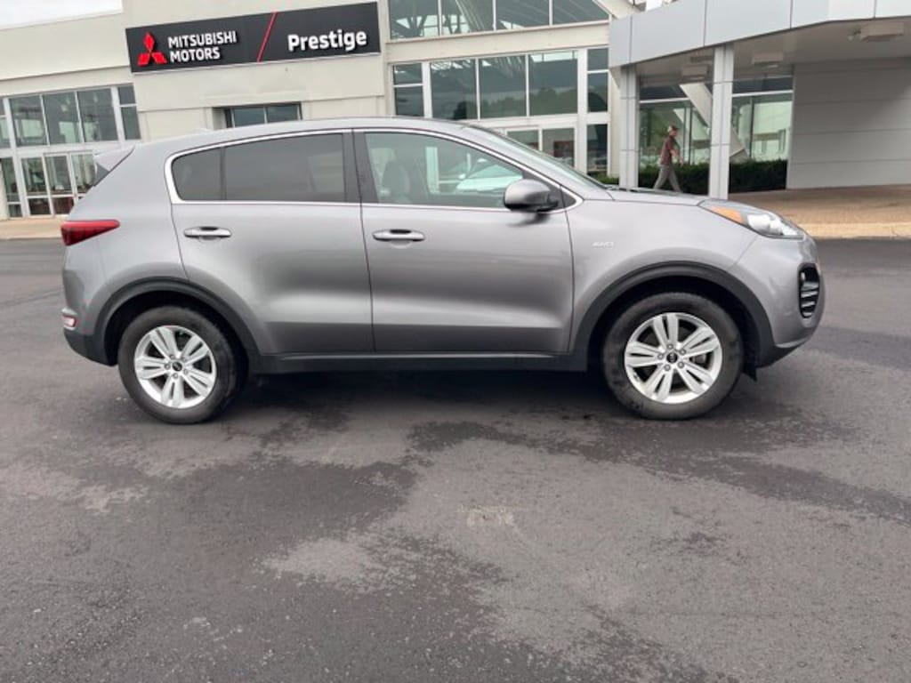 Used 2017 Kia Sportage LX SUV