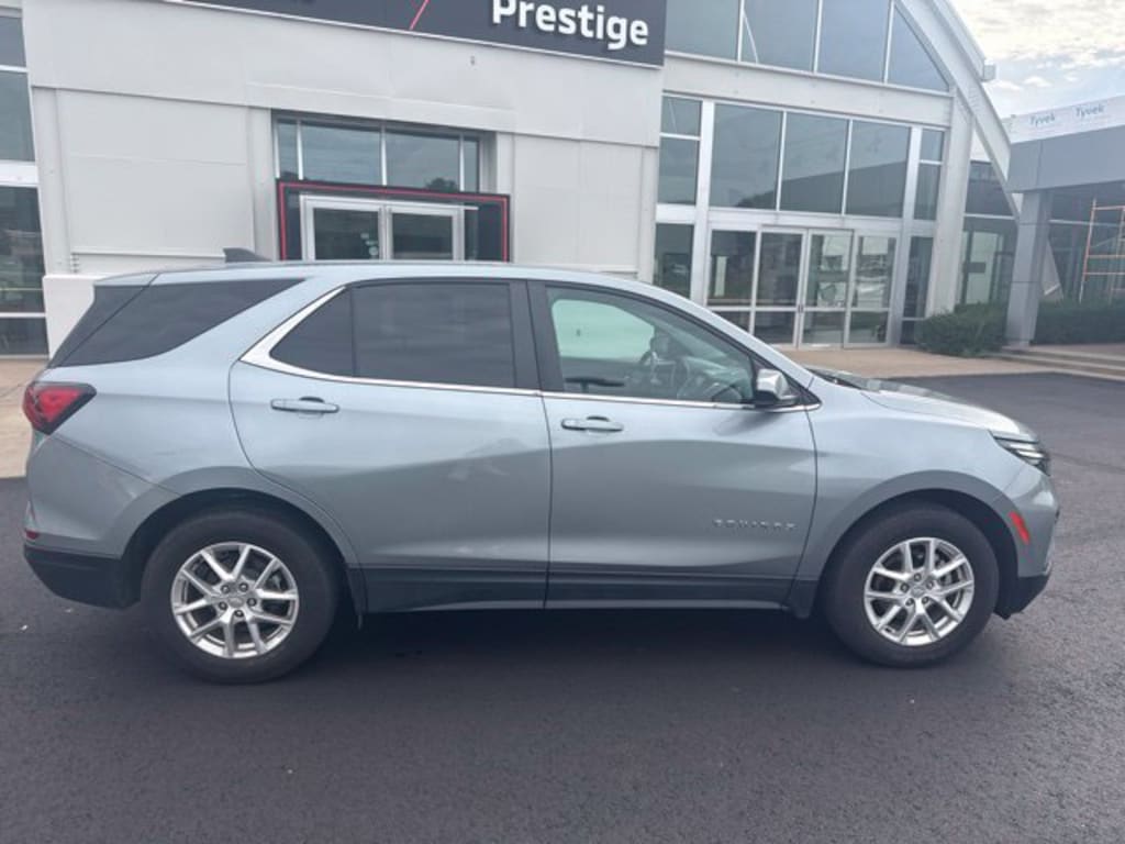 Used 2024 Chevrolet Equinox LT SUV