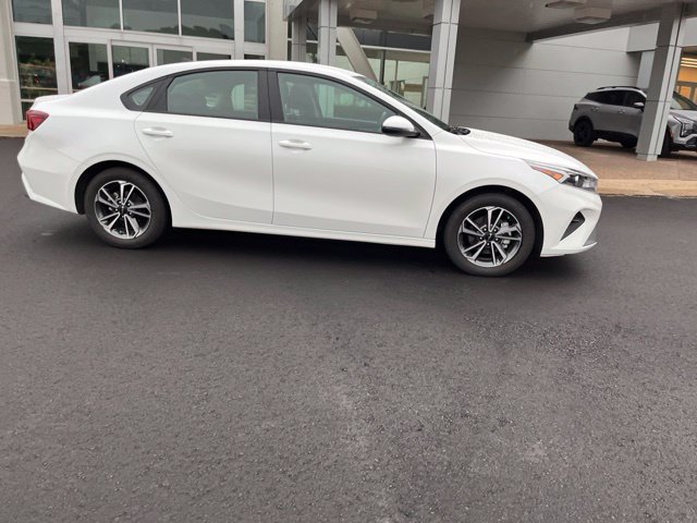 Used 2024 Kia Forte LXS Sedan