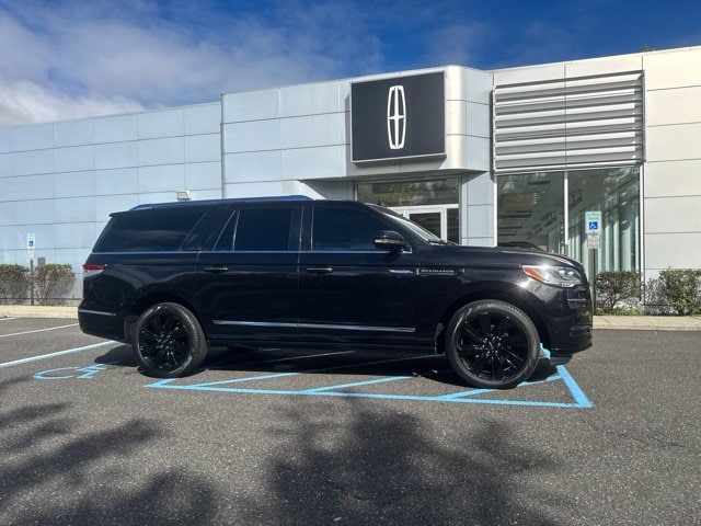 2024 Lincoln Navigator
