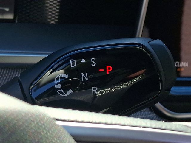 2025 Volkswagen Tiguan S - Photo 9