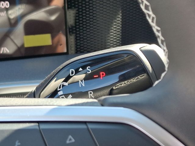 2025 Volkswagen Tiguan S - Photo 9